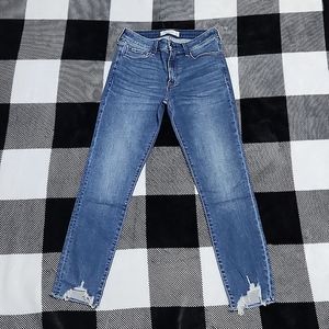 Abercrombie & Fitch Jeans The Super Skinny Ankle Mid Rise Size 28/6R